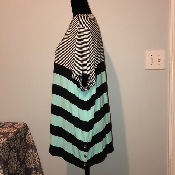 Calvin Klein Tops - Like new only worn once!! Calvin Klein T-shirt